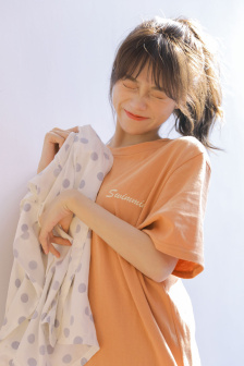 漫漫帝王路浓浓美人情